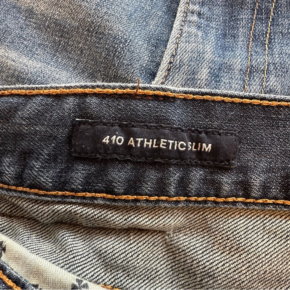 Lucky Brand 410 Athletic Slim Men’s Jeans Size 40 x 34 Two Pair - Picture 5 of 13